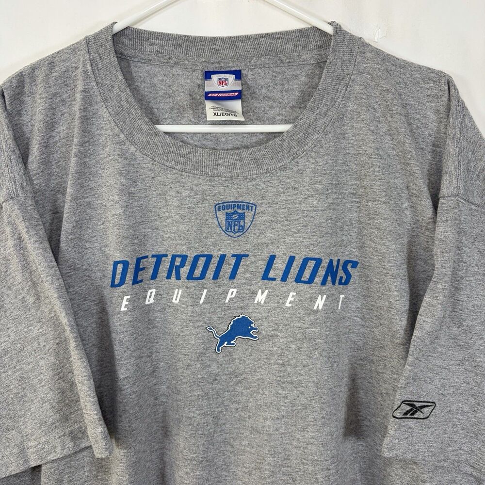 Vintage Detroit Lions Equipment Reebok T Shirt Mens Size XL Gray Short Sleeve